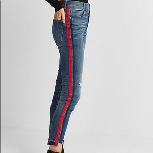 Express jeans with red stripe detail. SIZE 16